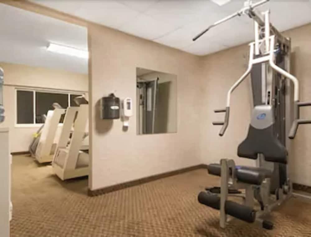 Ramada By Wyndham Paintsville Hotel & Conference Center Eksteriør bilde