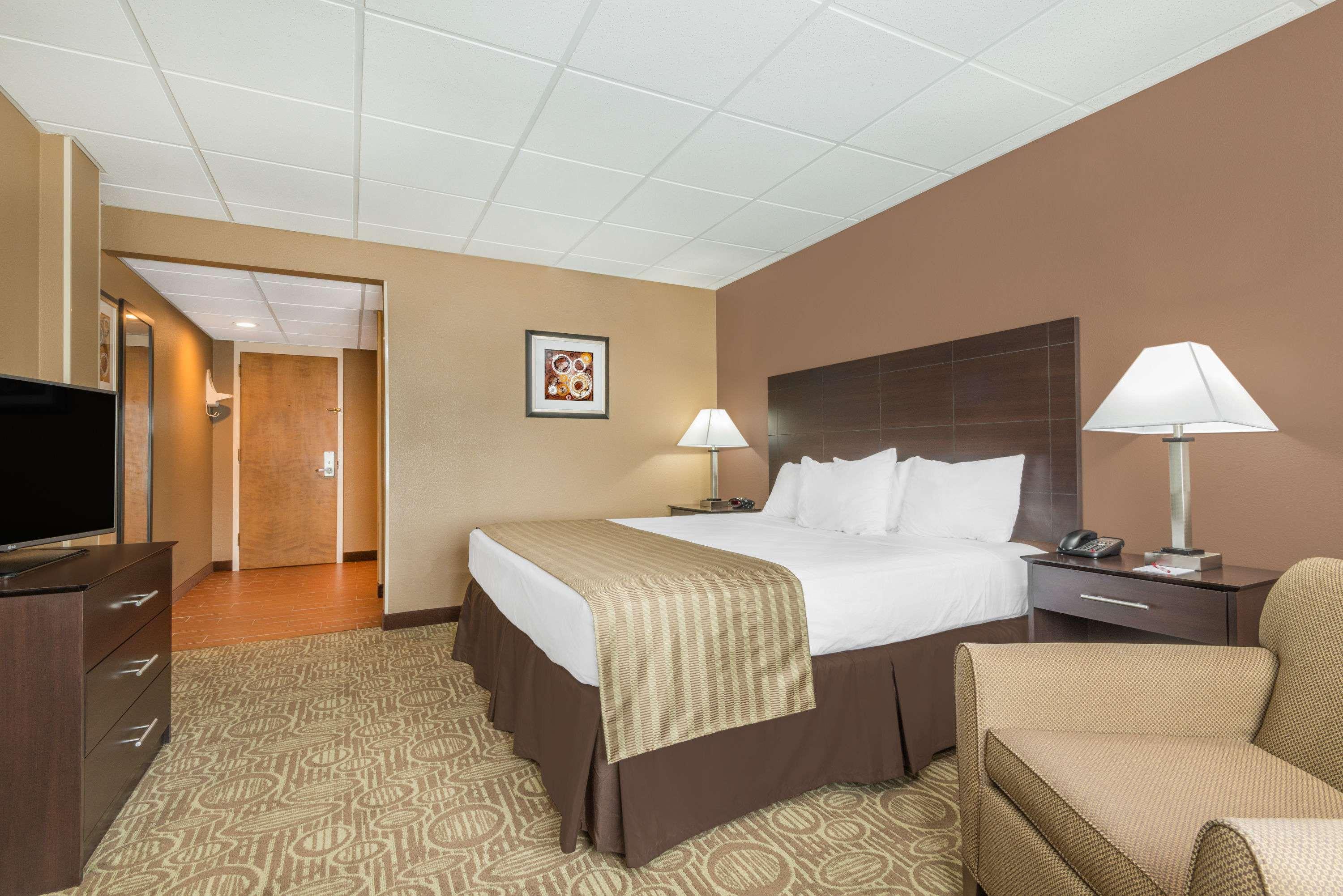 Ramada By Wyndham Paintsville Hotel & Conference Center Eksteriør bilde